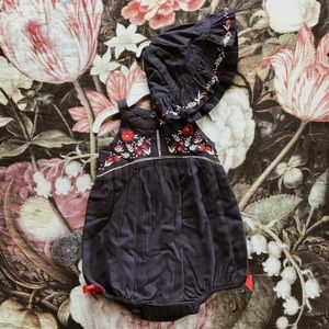 Tommy Bahama bubble romper and hat set